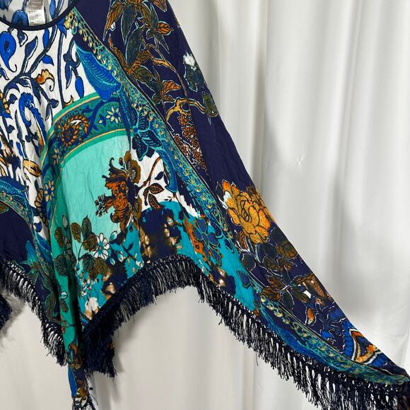 Chico's‎ Fringe Poncho OS Blue Floral Colorblock Bohemian Resortwear Artsy - Picture 4 of 7